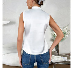 KIKI - Elegant plain sleeveless top with authentic neckline